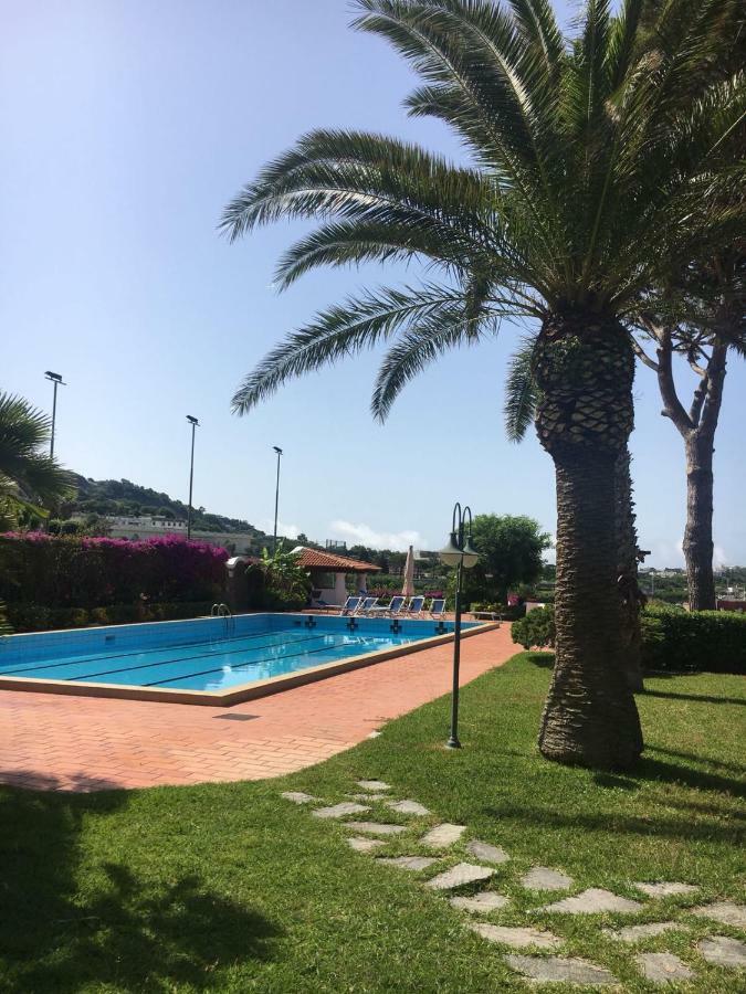 איסקיה Villa Moma Giardino, Tennis E Piscina Panoramica מראה חיצוני תמונה