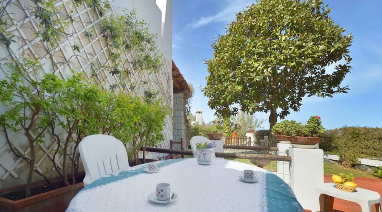 איסקיה Villa Moma Giardino, Tennis E Piscina Panoramica מראה חיצוני תמונה